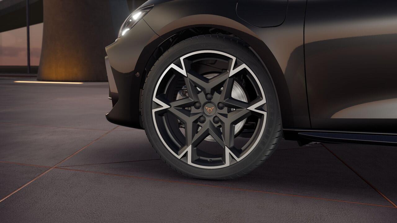 Cupra Leon 1.5 TSI e-Hybrid 204 6DSG Business | Achteruitrijcamera | Digitaal instrumentenpaneel (Virtual Cockpit) | Draadloze Apple CarPlay(TM), Android Auto(TM)