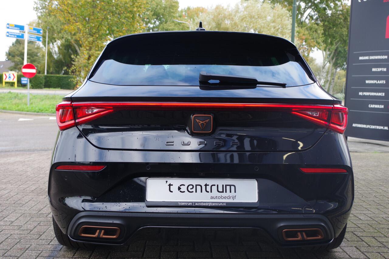 Cupra Leon 1.4 e-Hybrid 245 PK VZ Adrenaline PHEV, Stoelverwarming, Carplay, Camera
