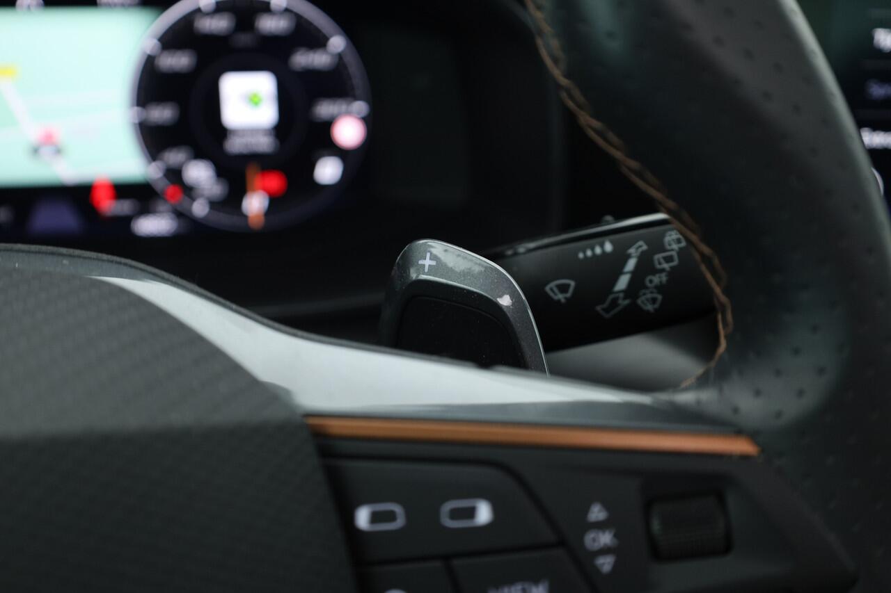 Cupra Leon 1.4 e-Hybrid VZ 245pk | Pano | Camera | Adapt. Cruise | Keyless | Stoel- Stuurverw.