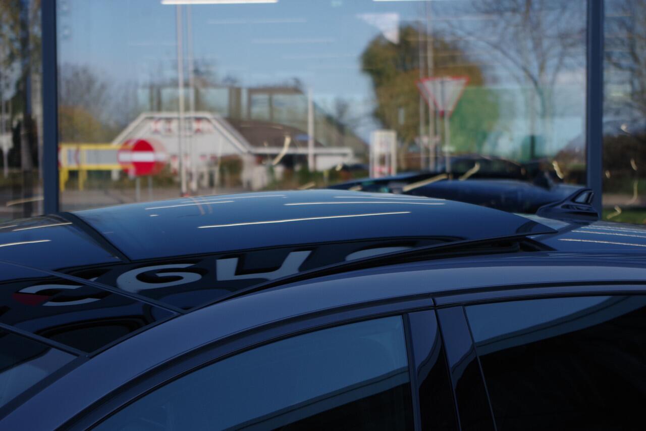 Cupra Leon 1.4 e-Hybrid 204 PK Performance PHEV, Panoramadak, Kuipstoelen, Adap. Cruise Control