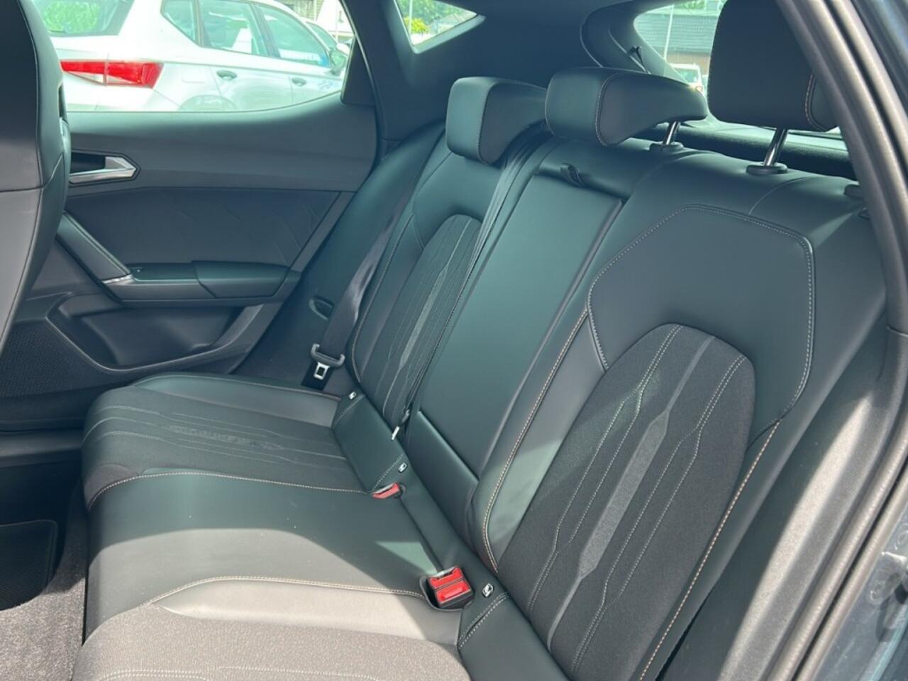 Cupra Leon 1.4 TSI DSG VZ E-HYBRID CAMERA/BREMBO/NAVI/ACC/CARPLAY/STOELVERW