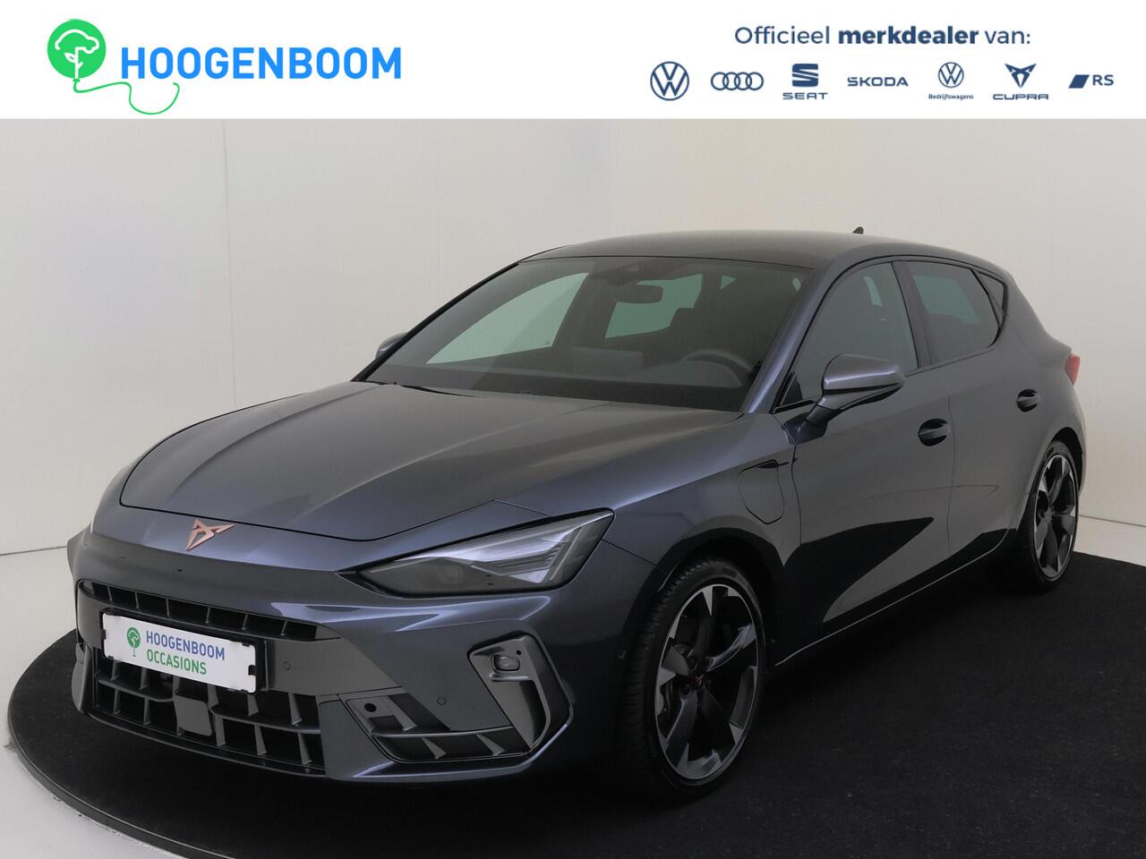 Cupra Leon 1.5 TSI e-Hybrid Business | Dodehoek detectie | Keyless | Achteruitrijcamera | Stoel- en stuurwielverwarming | Navigatie | Adaptieve cruise control | Sfeerverlichting |
