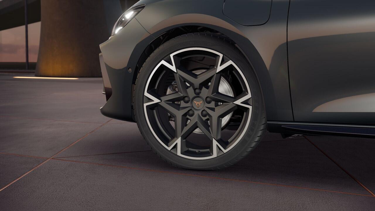 Cupra Leon 1.5 TSI e-Hybrid 204 6DSG Business | Achteruitrijcamera | Digitaal instrumentenpaneel (Virtual Cockpit) | Draadloze Apple CarPlay(TM), Android Auto(TM)