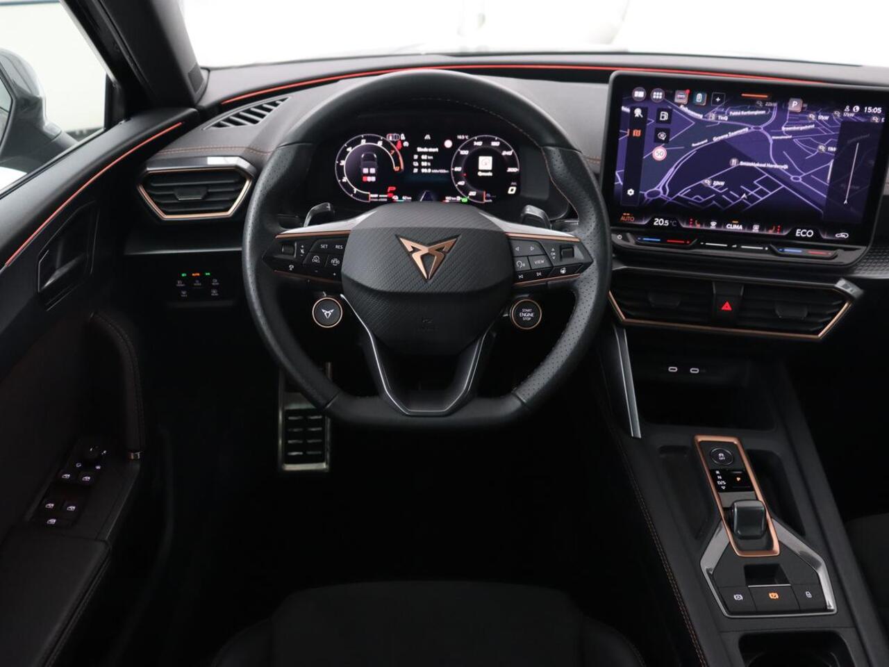 Cupra Leon 1.5 eHybrid Business | Stoelverwarming | Adaptive cruise | Camera | Carplay | Sportstoelen | Matrix LED | Keyless | PHEV | Plug In