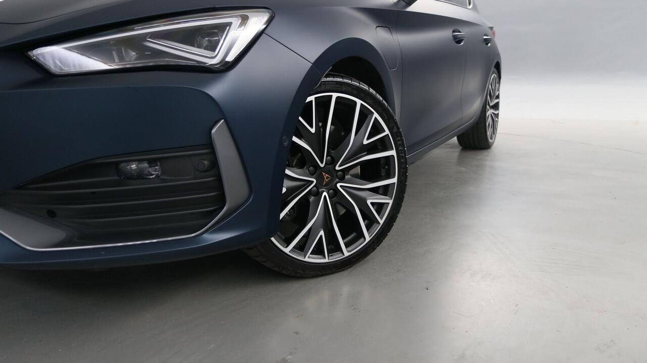 Cupra Leon 1.4 TSI eHybrid 245pk PHEV VZ Performance / Panoramadak / Memory / Adaptive Cruise