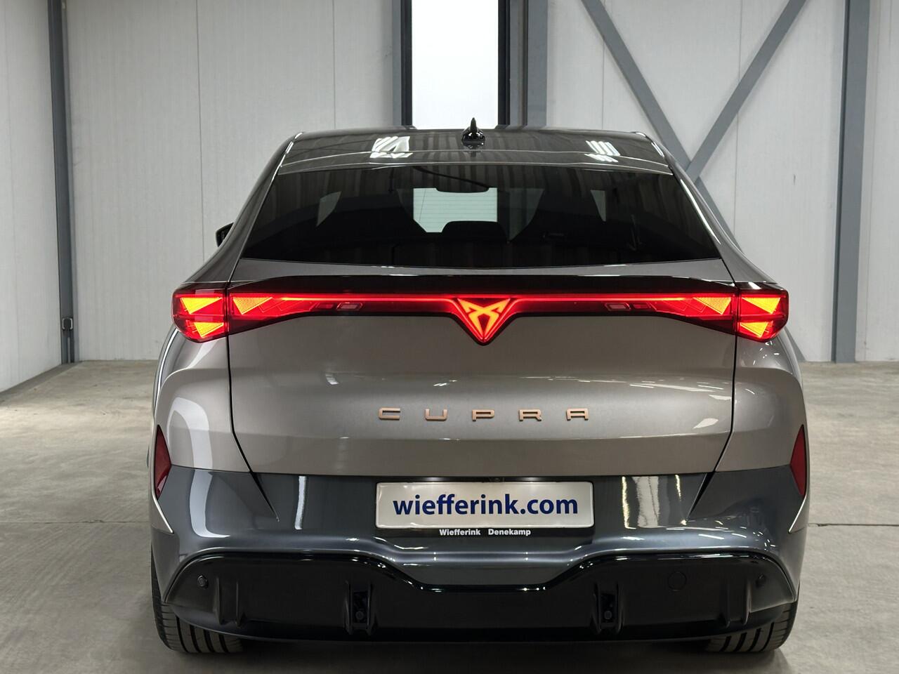 Cupra Tavascan Business 82 kWh 286pk | Warmtepomp | Stoel- en stuurverwarming | Matrix LED