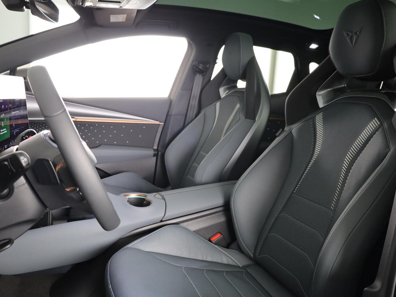 Cupra Tavascan VZ Extreme 82 kWh 340PK 4x4 | Matte lak | Sennheiser | Panoramadak | 21 inch | Head-Up Display | Lederen bekleding met stoelverwarming & ventilatie | Bucket Seats |