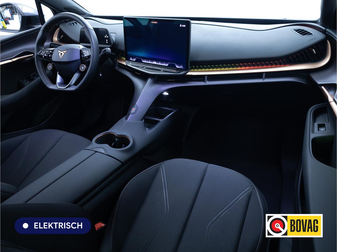 Cupra Tavascan Business 82 kWh | 19"lmv | Navigatie | Adaptieve Cruise, Automatisch groot licht | PDC achter | Camera | Automatisch inparkeren, Sfeeerverlichting