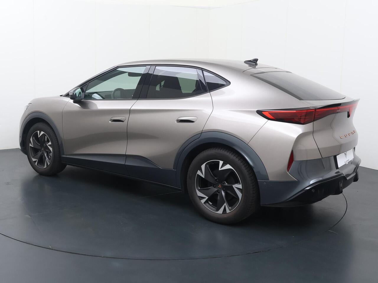 Cupra Tavascan Business 82 kWh 286pk automaat