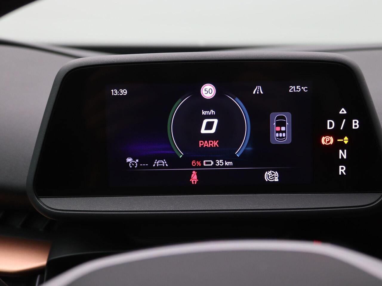 Cupra Tavascan Business 82 kWh 286PK Trekhaak, Warmtepomp, Matrix-LED, Keyless, Achteruitrijcamera, Alarm, Virtual Pedal, Side Assist, Travel Assist, Stoel- en Stuurwielverwarming, 19" LM Velgen