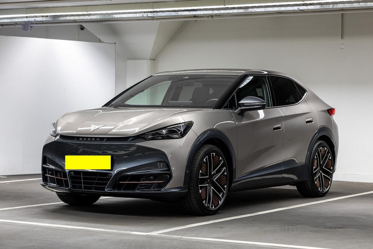 Cupra Tavascan VZ Extreme 82 kWh | 360 camera | Head-up display | Matrix LED | Sennheiser sound | Sabelt CUP stoelen | Leder | Stoelverwarming en ventilatie | Travel Assist