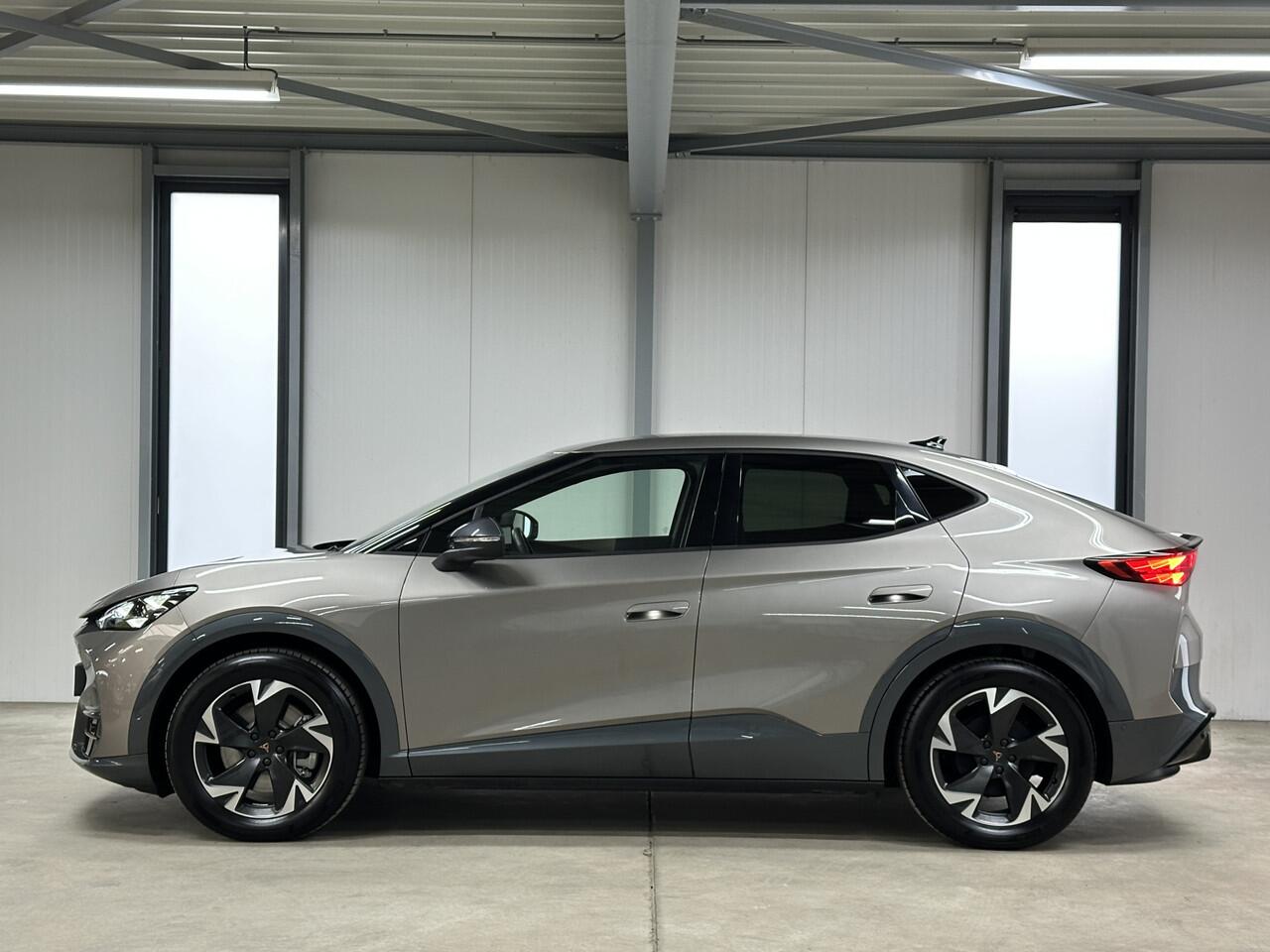 Cupra Tavascan Business 82 kWh 286pk | Warmtepomp | Stoel- en stuurverwarming | Matrix LED