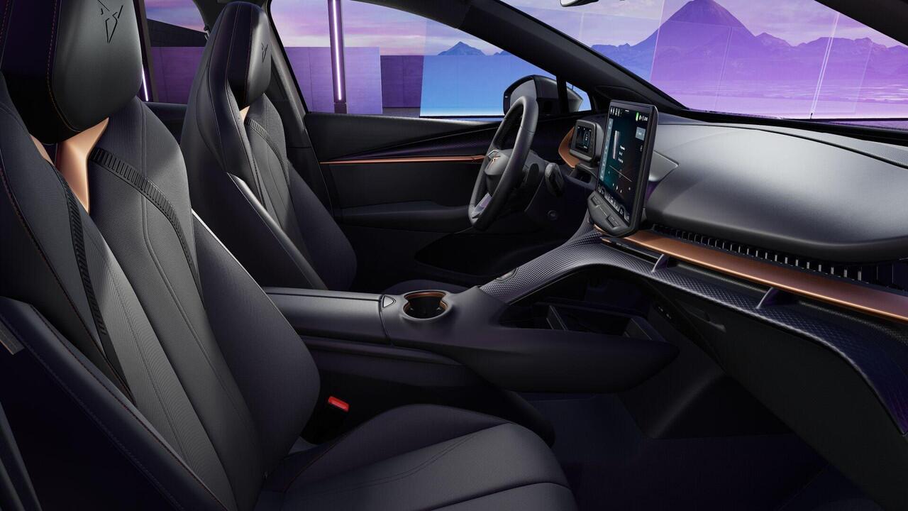 Cupra Tavascan Essential 210kW/286pk 77kWh batterij Essential Limited voorraadactie