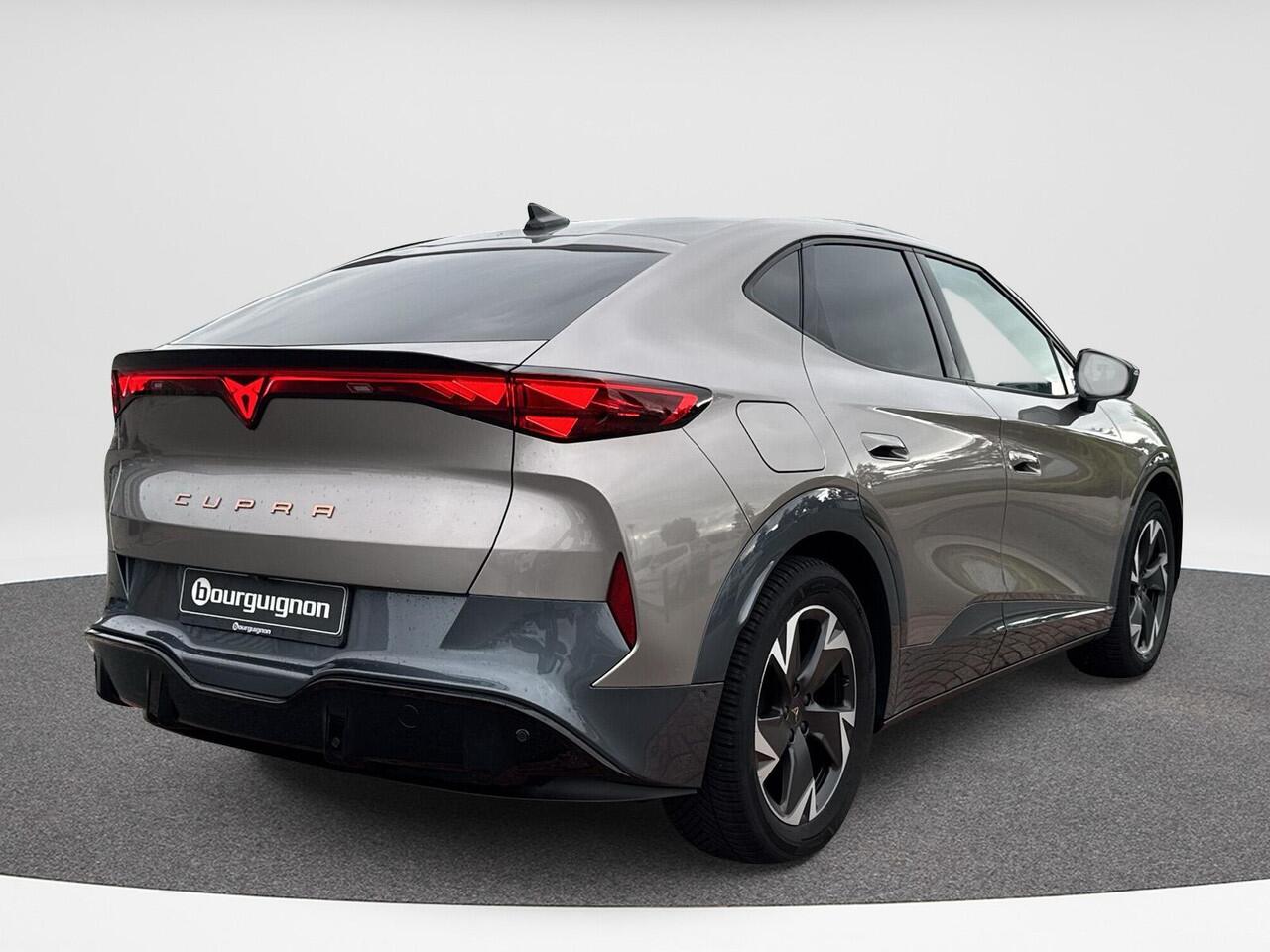 Cupra Tavascan Essential 82 kWh | SOH 99.1% | Warmtepomp | Full Led | 19 inch | Winter Pakket |