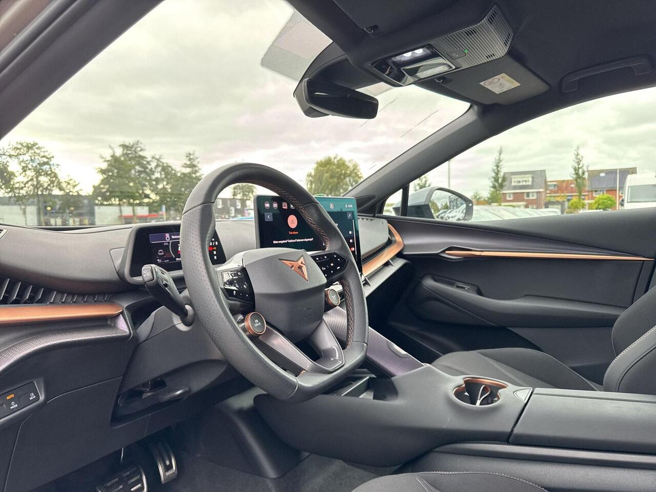 Cupra Tavascan Essential 82 kWh | SOH 99.1% | Warmtepomp | Full Led | 19 inch | Winter Pakket |