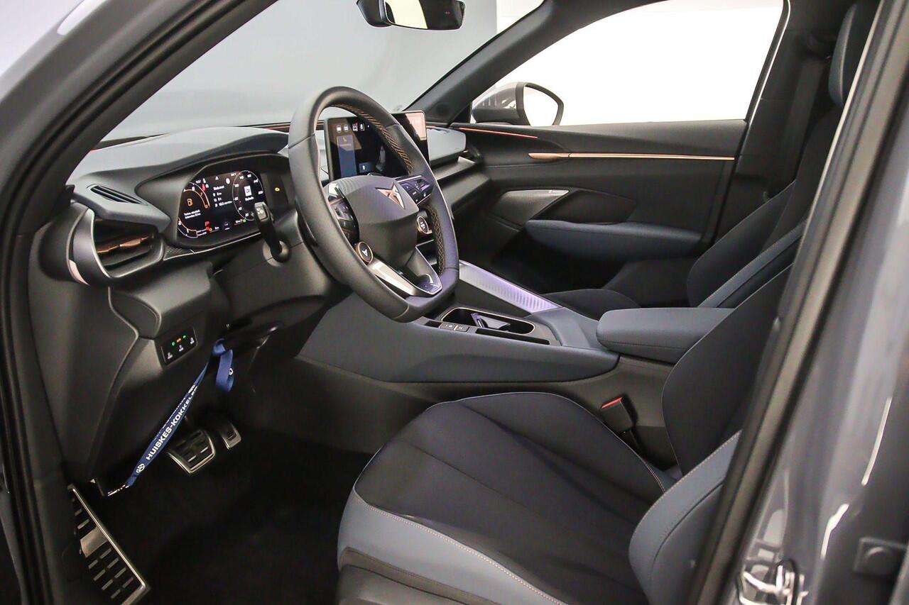 Cupra Terramar VZ Performance 1.5 TSI e-Hybrid 272pk DSG Automaat Trekhaak, Panoramadak, Adaptive cruise control, Sennheiser audio, Elektrische achterklep, Head up display, 360 camera