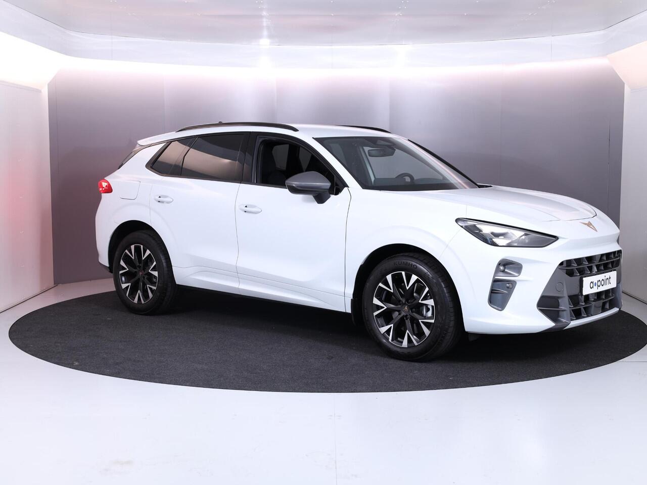 Cupra Terramar 1.5 TSI e-Hybrid 204pk | Wegklapbare trekhaak | Navigatie via App | Matrix led verlichting | Parkeercamera