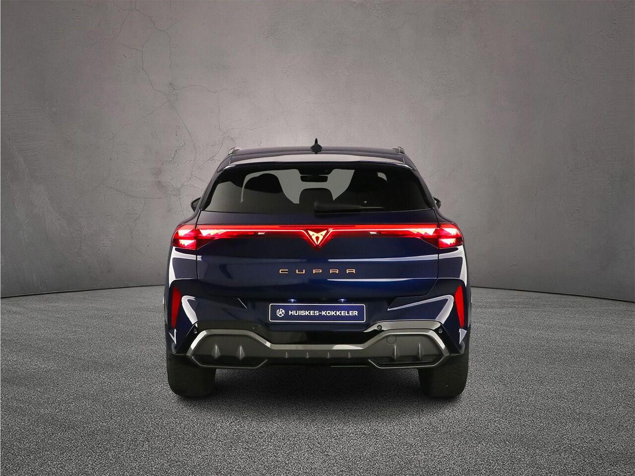 Cupra Terramar Business 1.5 eTSI 150pk DSG Automaat Adaptive cruise control, 360 camera, Elektrische achterklep, Achteruitrijcamera, Navigatie, LED verlichting, Stuurwiel verwarmd