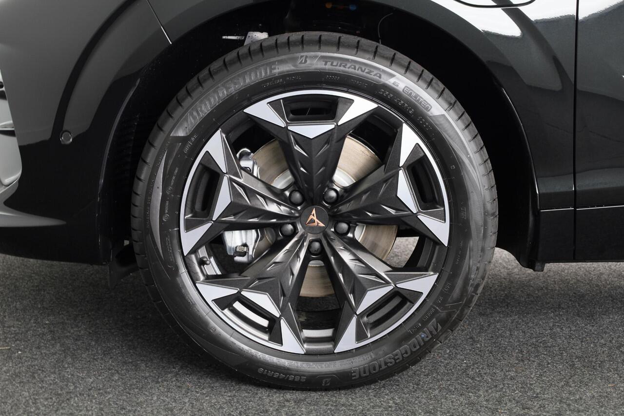 Cupra Terramar 1.5 TSI e-Hybrid Business 204pk | Panoramadak | Senheisser Sound | Elek. verstelbare stoelen incl. memory | 19 inch |