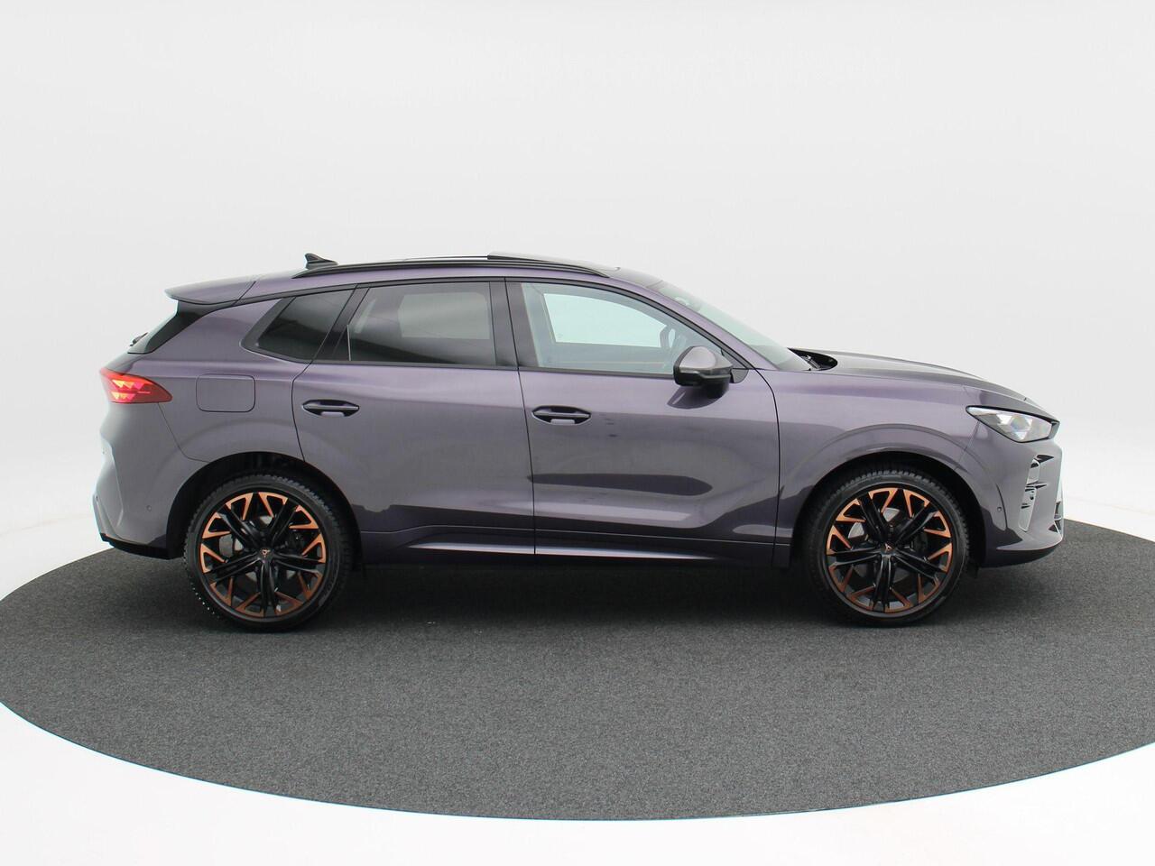 Cupra Terramar 1.5 TSi 272 Pk e-Hybrid Automaat VZ Performance | Head Up | Adaptive Cruise | 360° Camera | Carplay | Full LED | Sennheiser Audio | Panorama Dak | 20 Inch | 10.532 Km!!