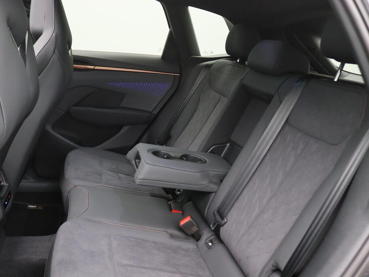 Cupra Terramar 1.5 TSI e-Hybrid VZ Performance 272PK DSG matrix led, trekhaak, Sennheiser audio, 360gr. camera, head-up display, alarm, schuif-kanteldak, winterpakket, adaptive cruise met travel assist, side assist, virtual pedal, keyless, 20" lichtmetaal