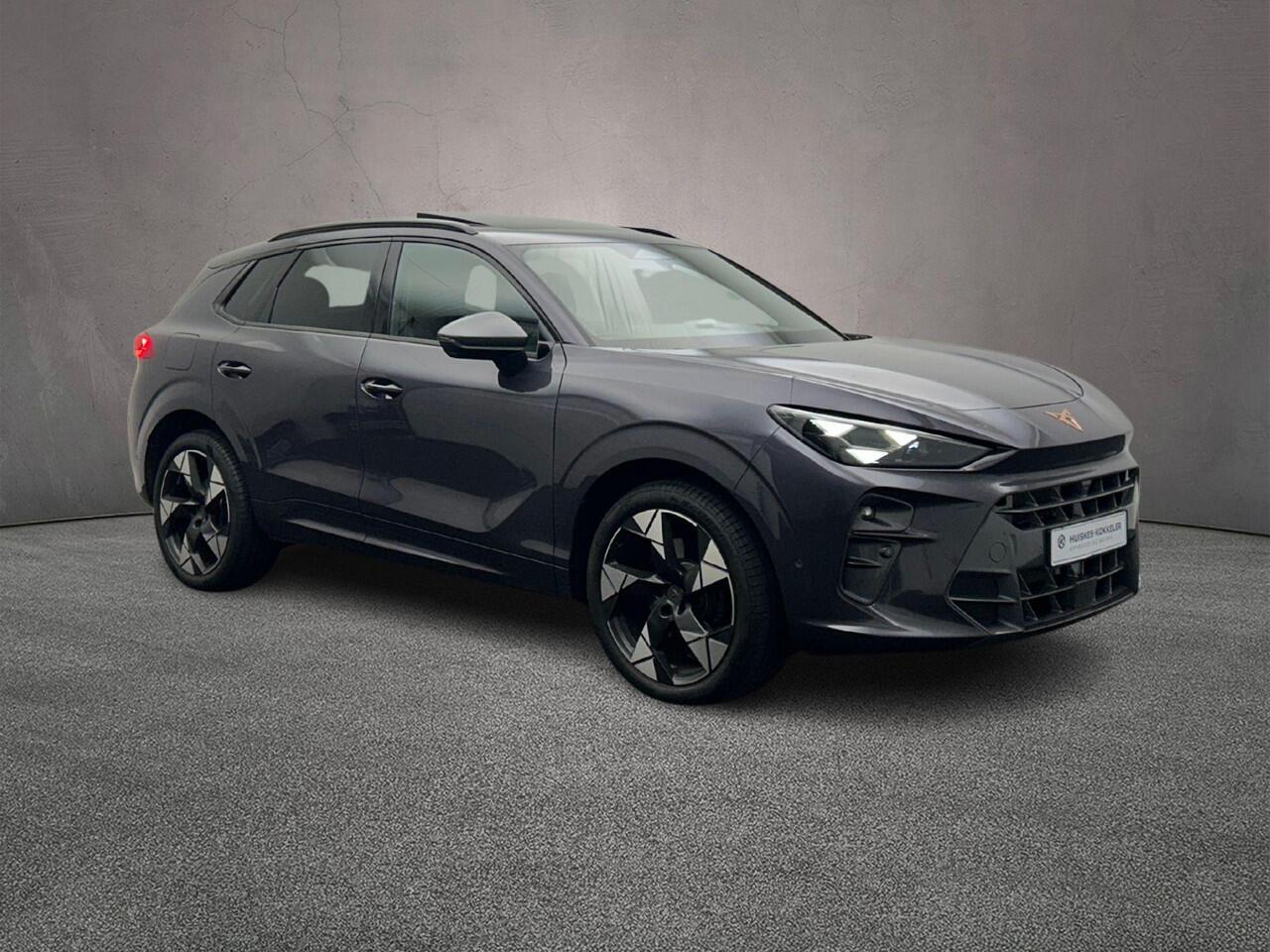 Cupra Terramar VZ Performance 1.5 TSI e-Hybrid 272pk DSG Automaat Panoramadak, Lederen bekleding, Sennheiser audio, LED matrix koplampen, Adaptive cruise control, 360 camera, Elektrische achterklep