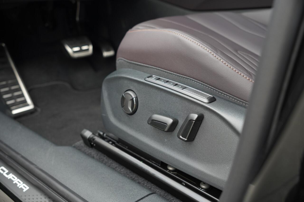 Cupra Terramar 1.5TSI/204pk e-Hybrid|2025|Panoramadak|Trekhaak|Head-up|PDC+360Camera|LED|Navi|20"Hadron|Carplay/AndroidAuto|Sportstoelen+Leer+Memory