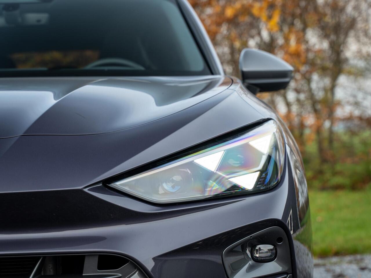 Cupra Terramar 1.5 TSI e-Hybrid VZ Performance // pano