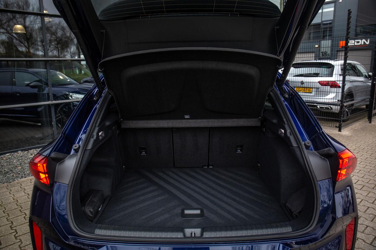 Cupra Terramar 1.5 eTSI Business , Adaptive cruise, Carplay, Stuur/stoelverwarming,