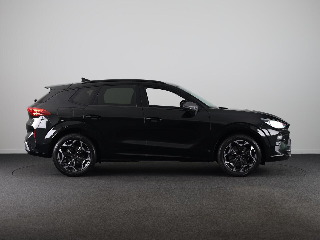 Cupra Terramar 1.5 TSI e-Hybrid VZ Performance 272PK | Premium bekleding | 360 graden camera | Head-Up display | Sennheiser |