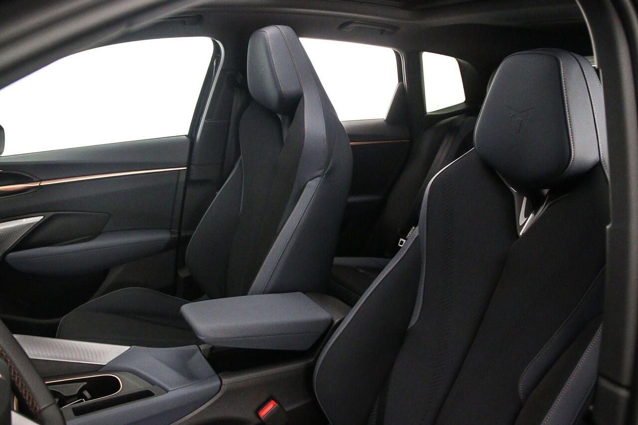 Cupra Terramar VZ Performance 1.5 TSI e-Hybrid 272pk DSG Automaat Trekhaak, Sennheiser audio, Panoramadak, Adaptive cruise control, Elektrische achterklep