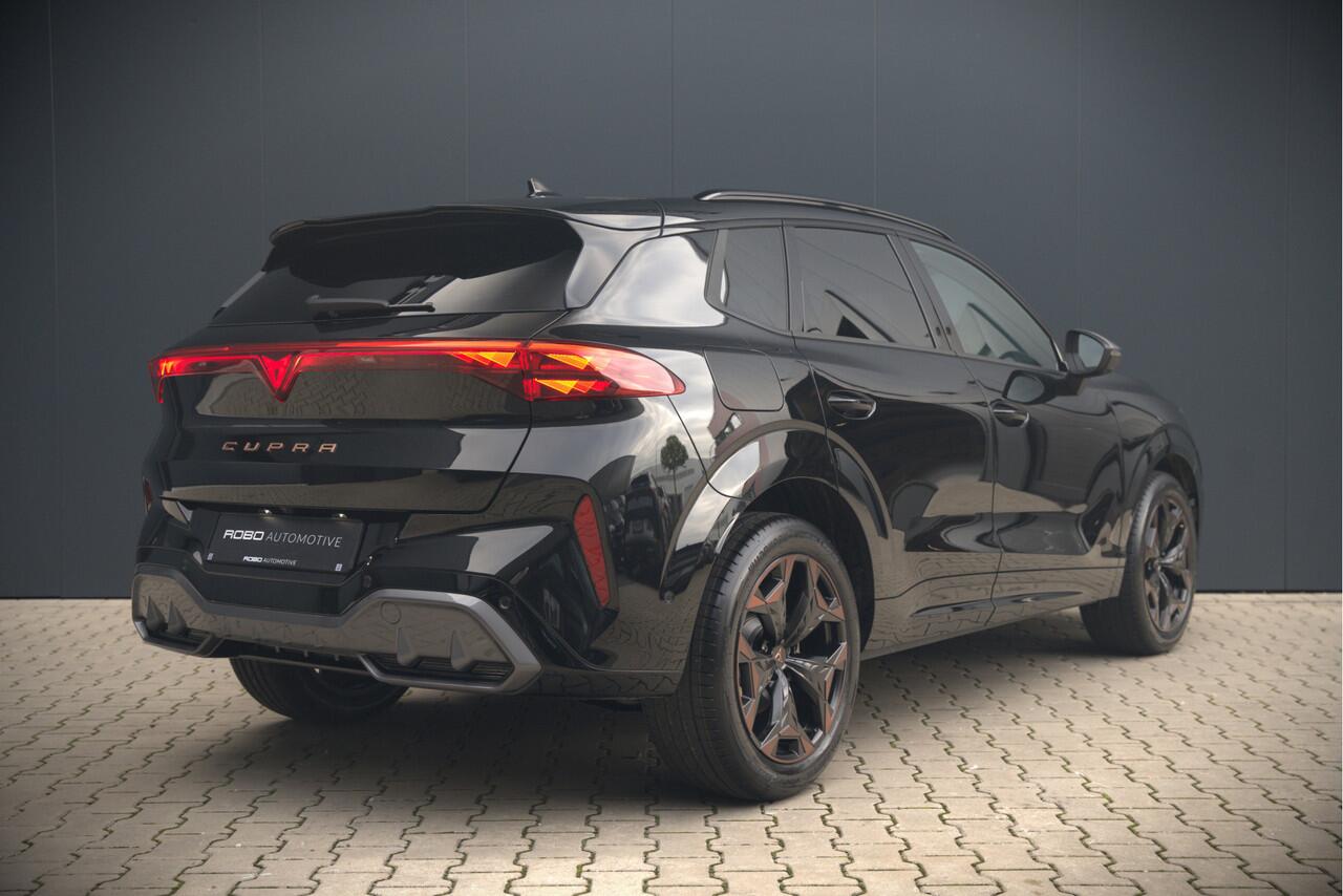 Cupra Terramar 1.5 eTSI Business | Adaptive Cruise Control | 360 Camera | Stoelverwarming | Stuurverwarming | Memory Seat | Elektrische verstelbare stoel | Ambiance Verlichting | Dodehoekdetectie | Keyless | LED | BTW | Fab