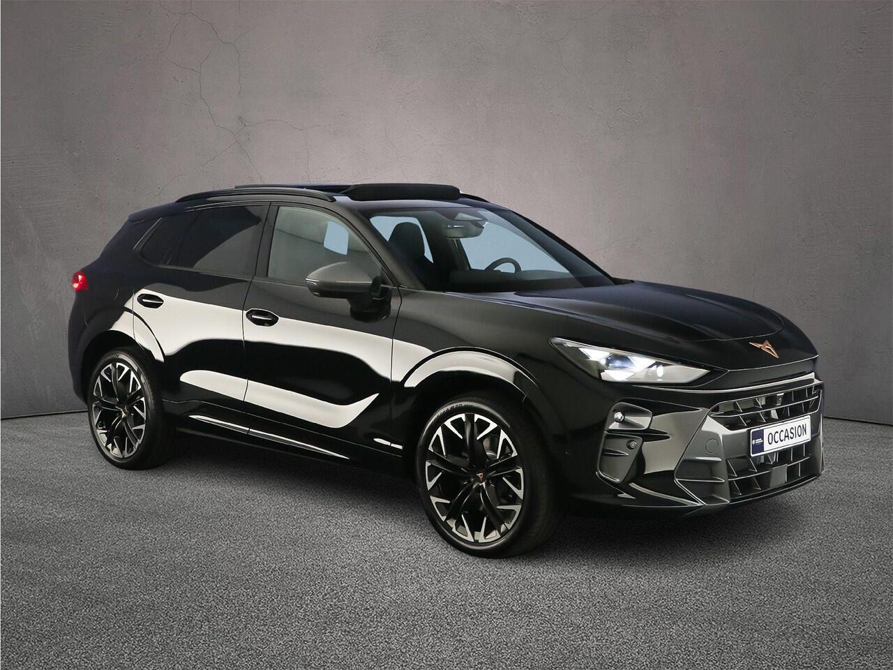 Cupra Terramar VZ Performance 1.5 TSI e-Hybrid 272pk DSG Automaat Trekhaak, Panoramadak, Sennheiser audio, Adaptive cruise control, LED matrix koplampen, 360 camera, Head up display