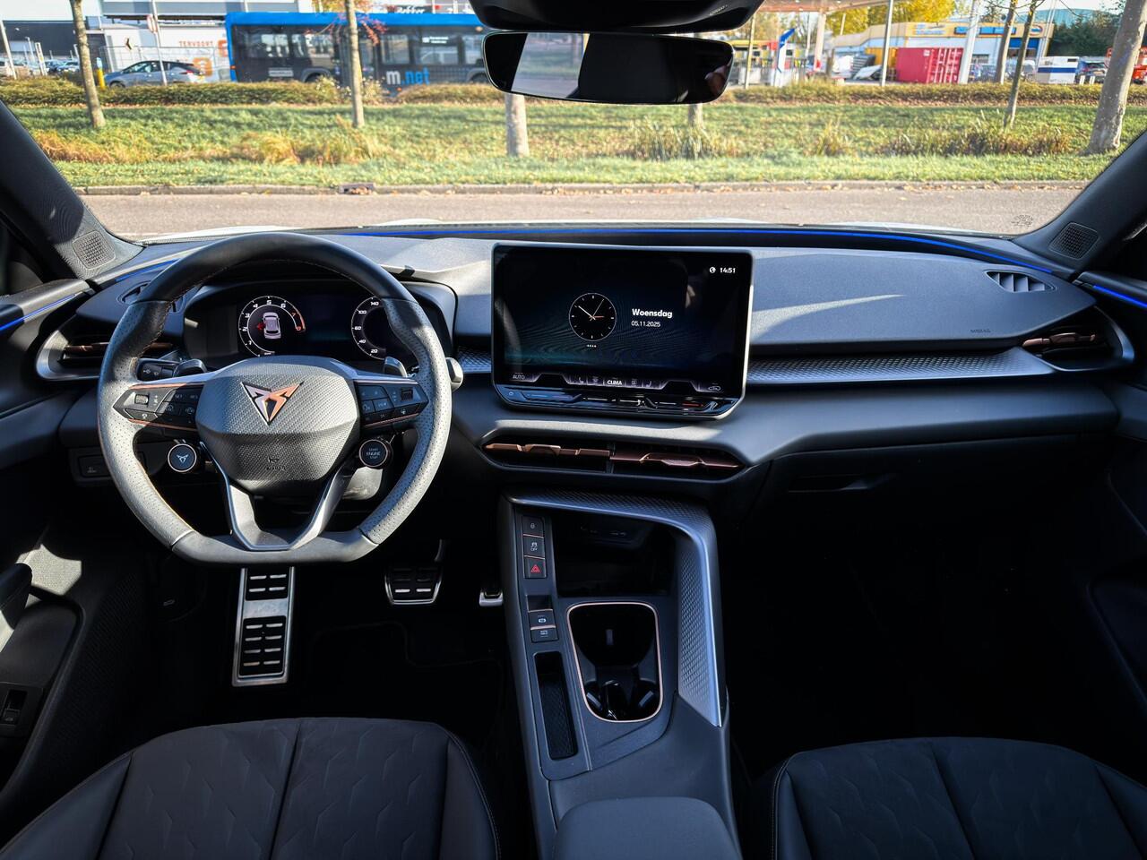 Cupra Terramar 1.5 TSI e-Hybrid Business MHEV|360 camera|Matrix LED|Sport-kuipstoelen|Memory