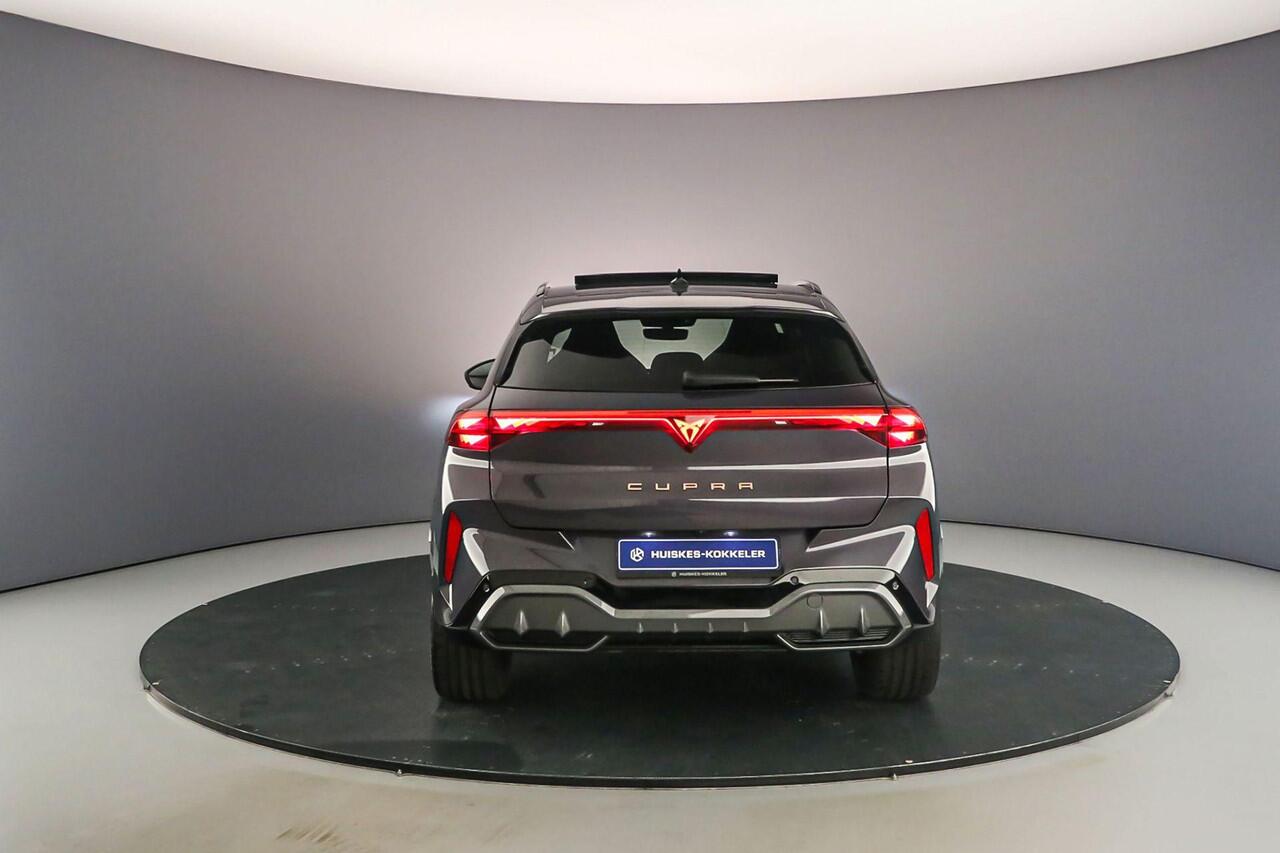Cupra Terramar VZ Performance 1.5 TSI e-Hybrid 272pk DSG Automaat Panoramadak, Lederen bekleding, 360 camera, Adaptive cruise control, Navigatie, Sennheiser Audio, Led Matrix verlichting
