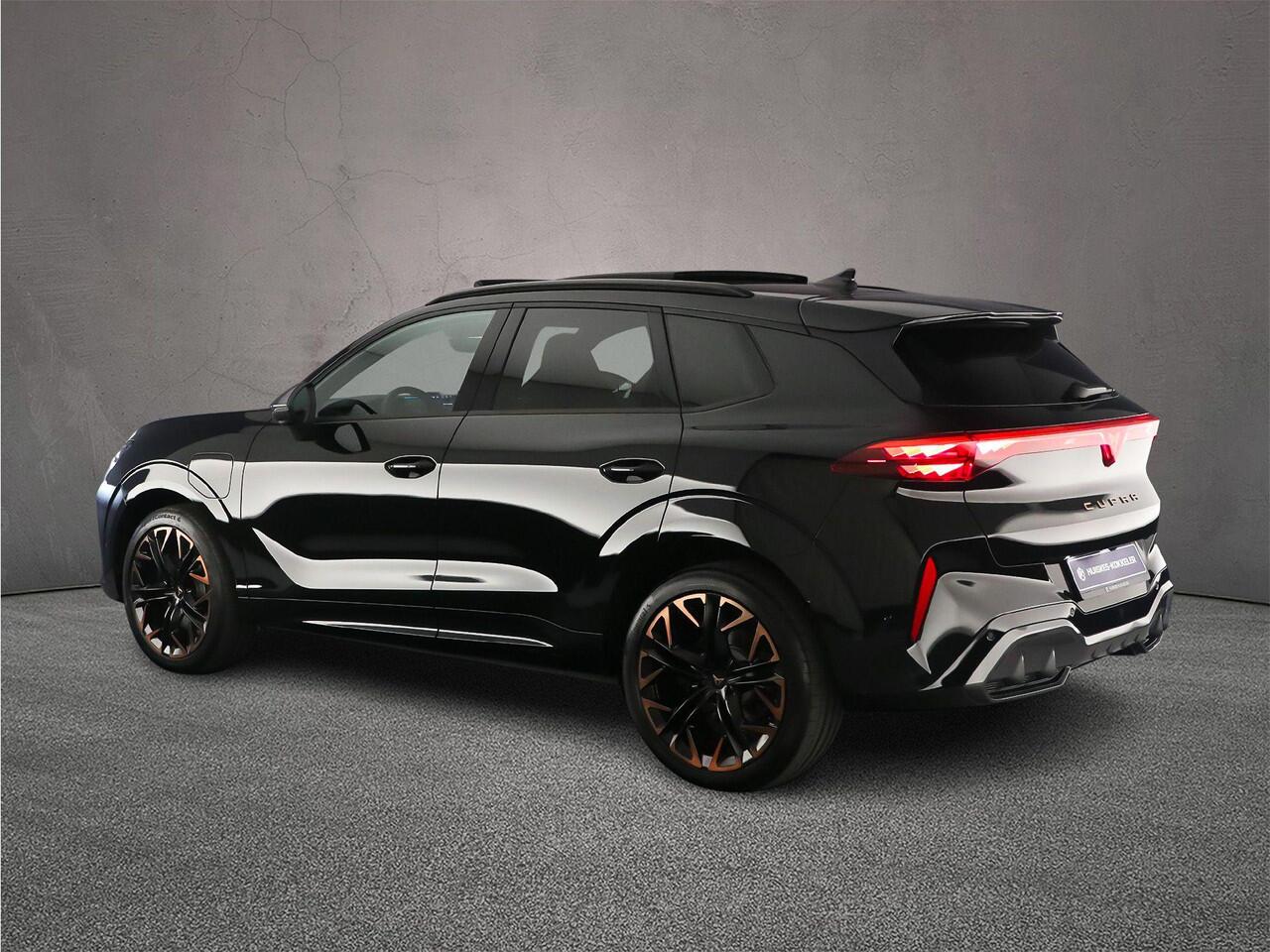 Cupra Terramar VZ Performance 1.5 TSI e-Hybrid 272pk DSG Automaat Lederen bekleding, Panoramadak, Sennheiser audio, LED matrix koplampen, Adaptive cruise control, 360 camera