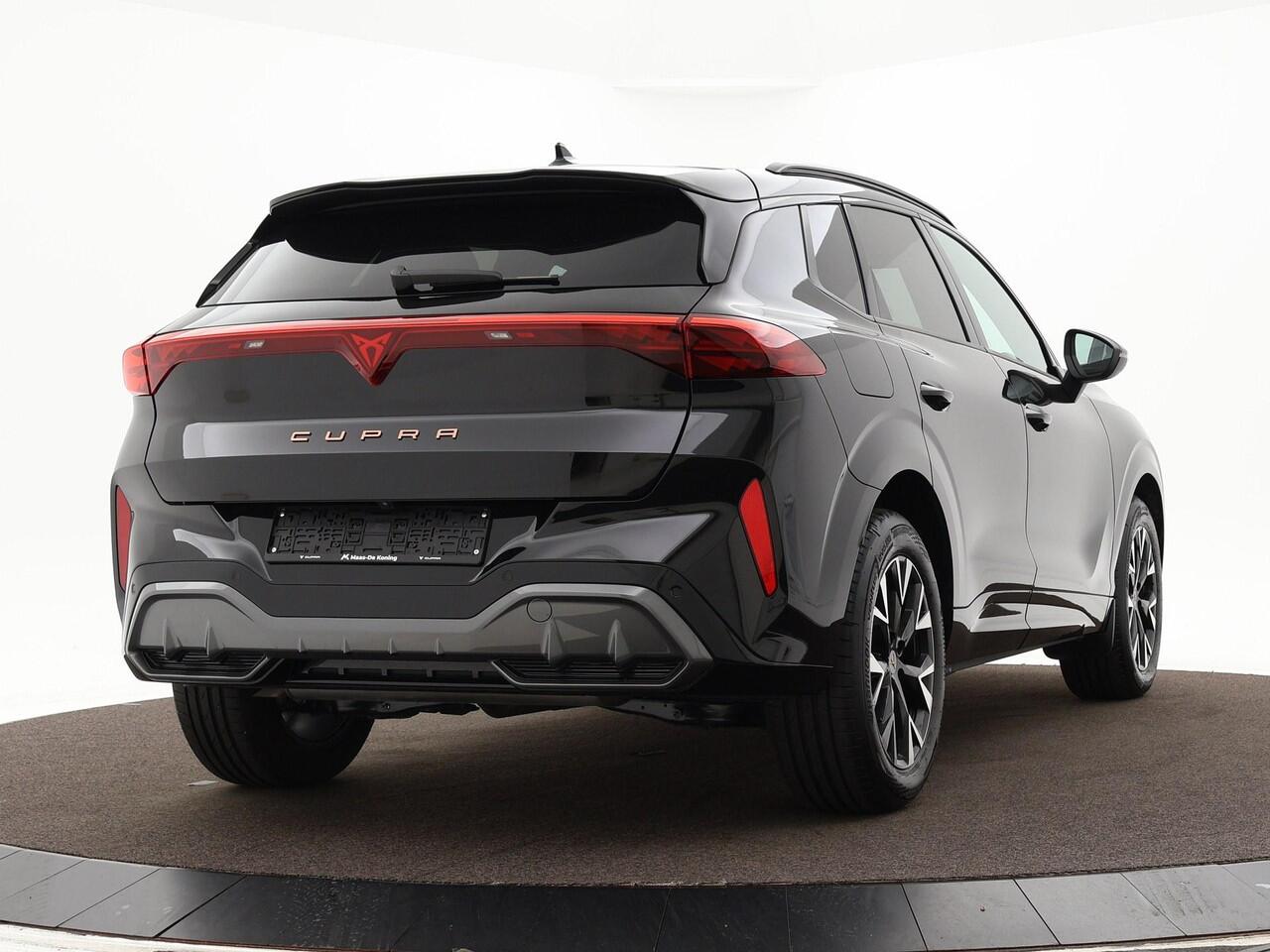 Cupra Terramar 1.5 Tsi 204pk DSG e-Hybrid Business · Apple/Android Car Play · Camera · Keyless · Elek. Trekhaak · Elek. Achterklep · 18'' Inch · Garantie t/m 27-03-2028 of 90.000km