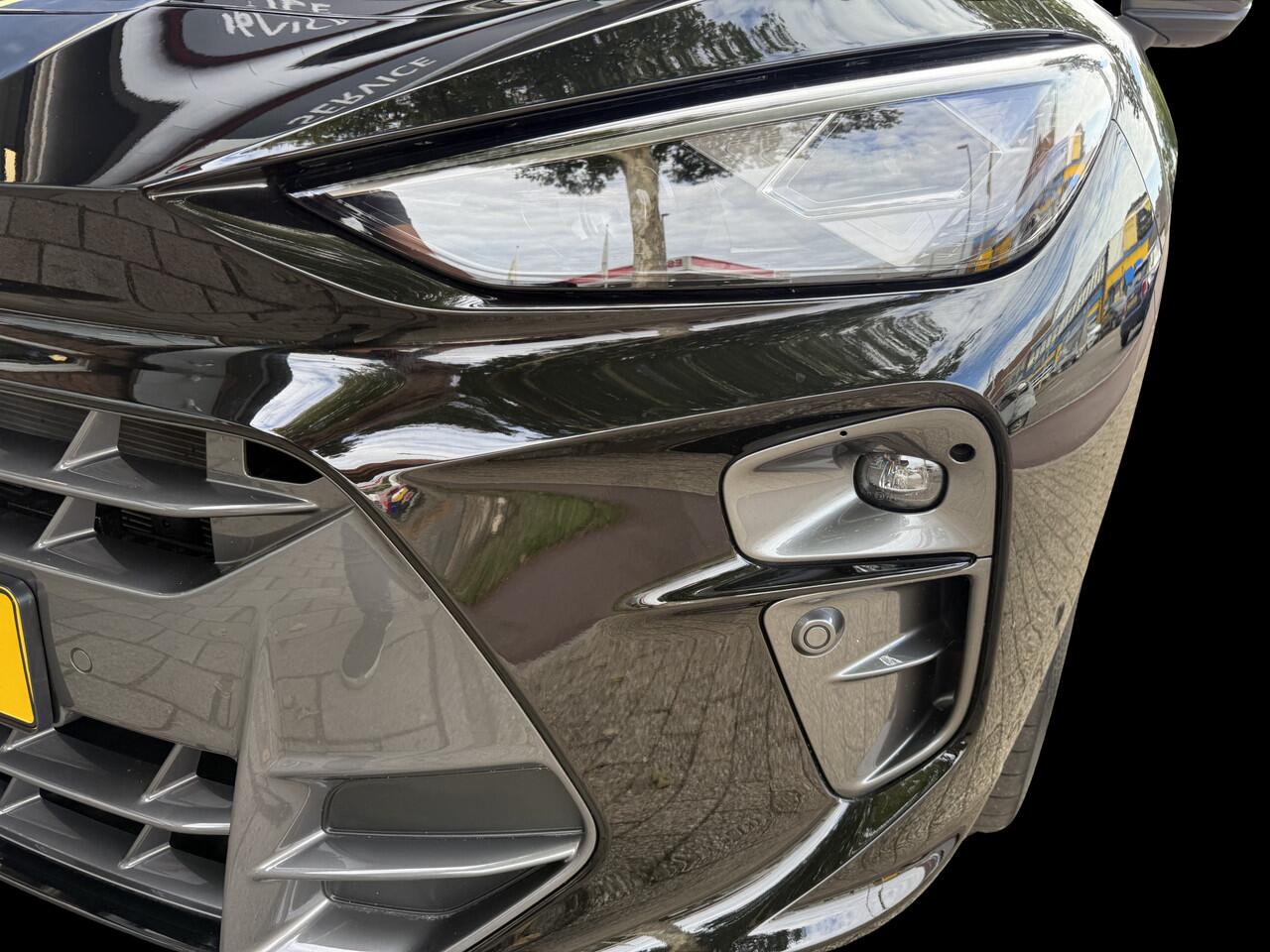 Cupra Terramar 1.5 TSI e-Hybrid VZ Performance copper | 272pk / 200kw gecombineerd | | panoramadak - schuif | Matrix led koplampen | leder bekleding met geheugen | stoel + stuur verwarming |