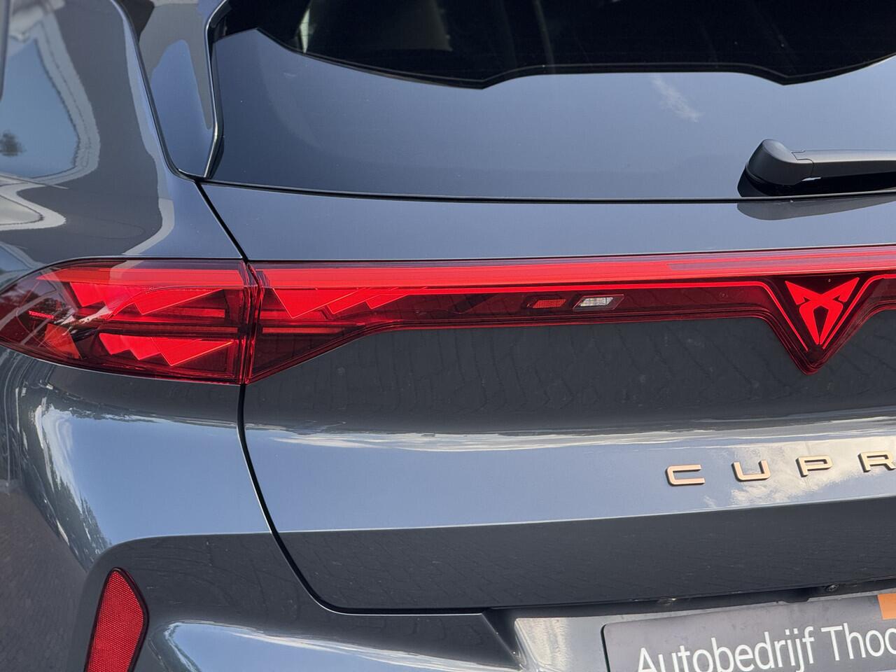 Cupra Terramar 1.5 TSI e-Hybrid VZ Performance 272pk | Trekhaak | Sennheister | 360° camera