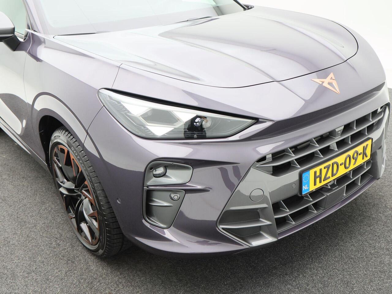 Cupra Terramar 1.5 TSi 272 Pk e-Hybrid Automaat VZ Performance | Head Up | Adaptive Cruise | 360° Camera | Carplay | Full LED | Sennheiser Audio | Panorama Dak | 20 Inch | 10.532 Km!!