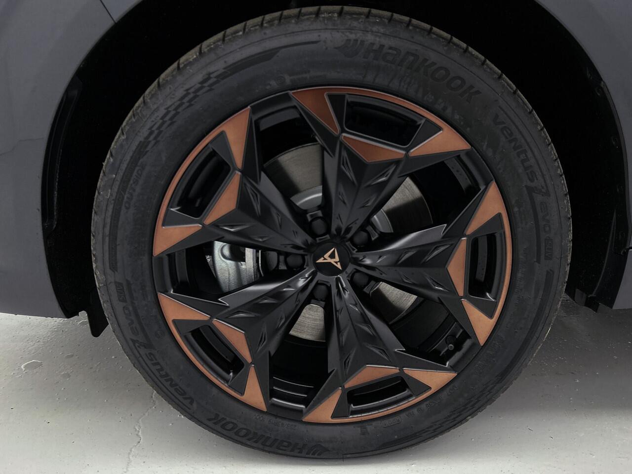 Cupra Terramar 1.5 TSI e-Hybrid Bus PHEV VZ Perf nw 57.118 Performance pakket, Intell. Drive Pakket.