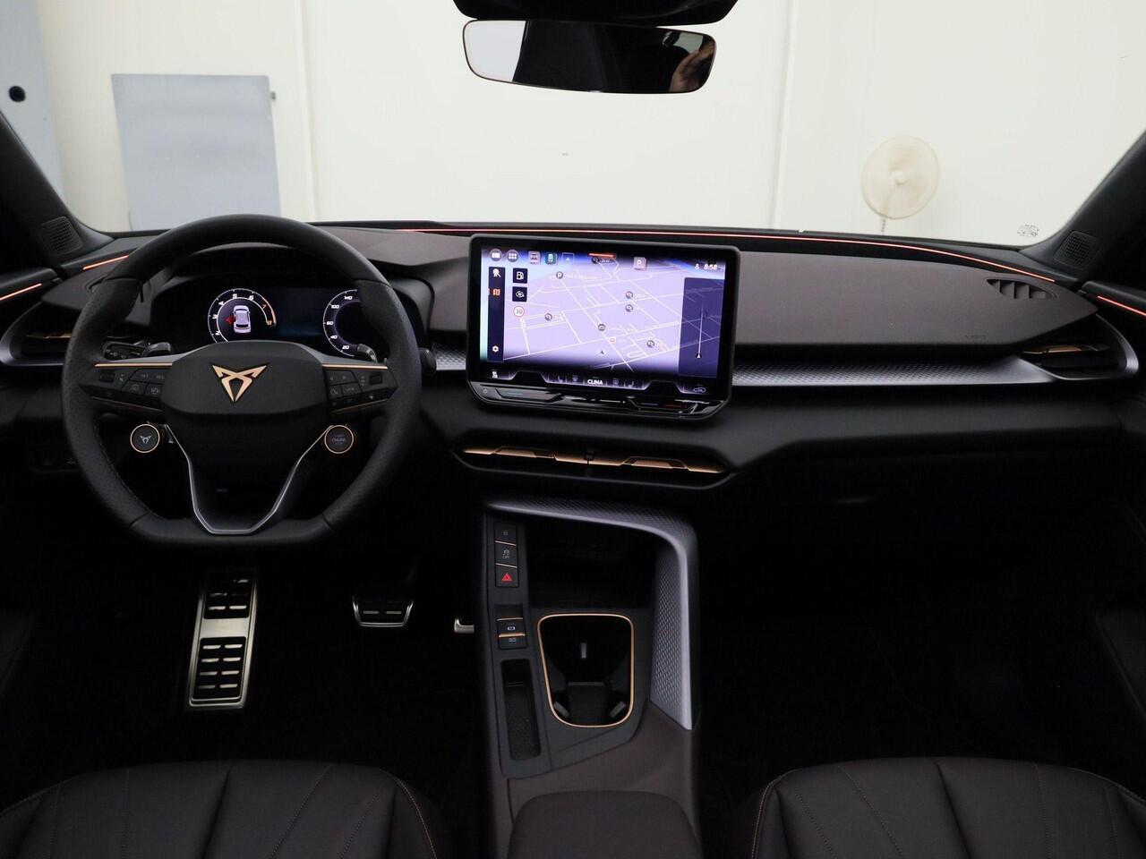 Cupra Terramar 1.5 TSIe-Hybrid 272pk DSG VZ America s CUP · Panoramadak · Leder · Android/Apple · Garantie tot oktober 2026