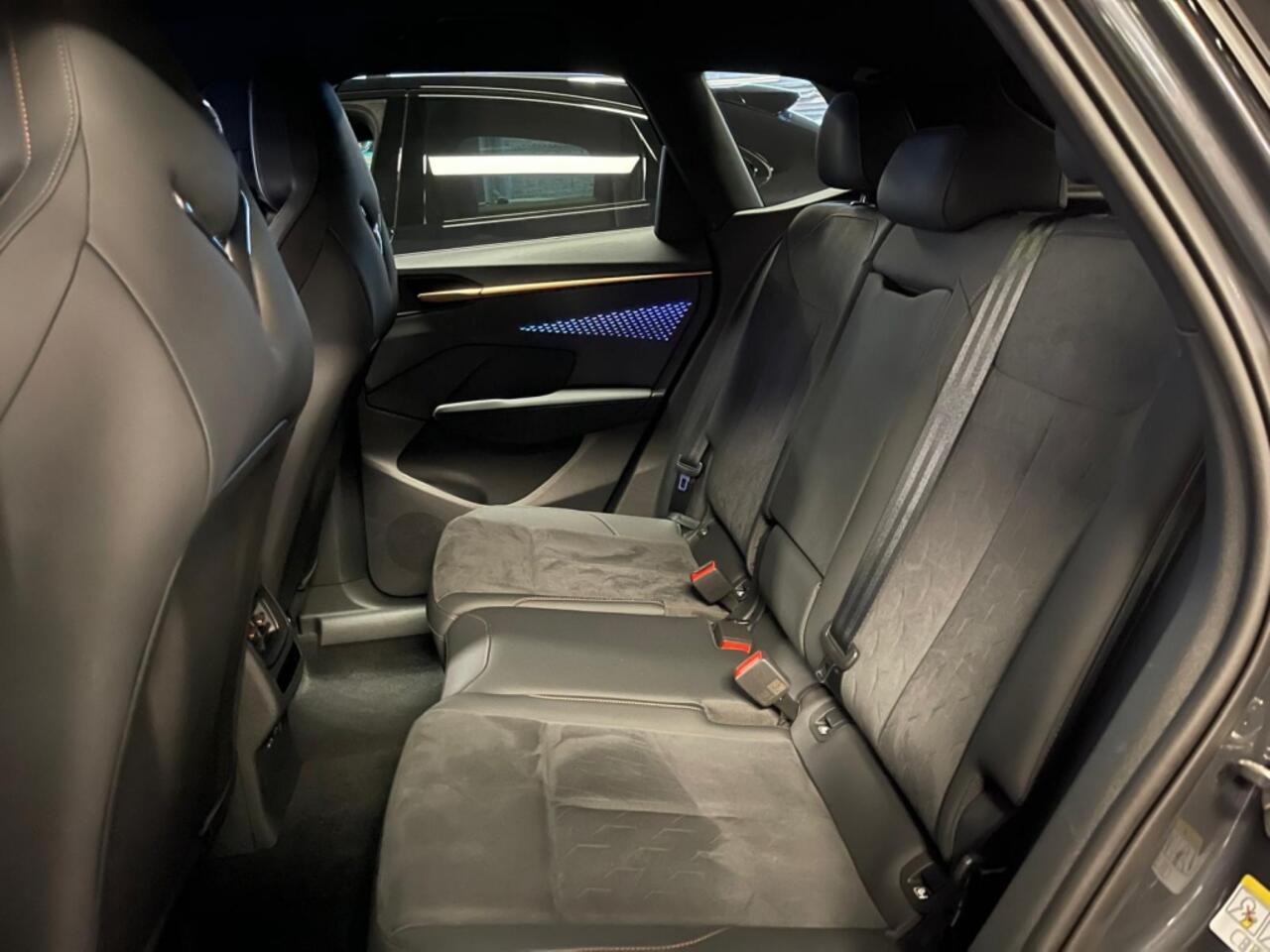 Cupra Terramar 1.5 eTSI 150pk DSG Business | 360 Camera | Elk Stoelen