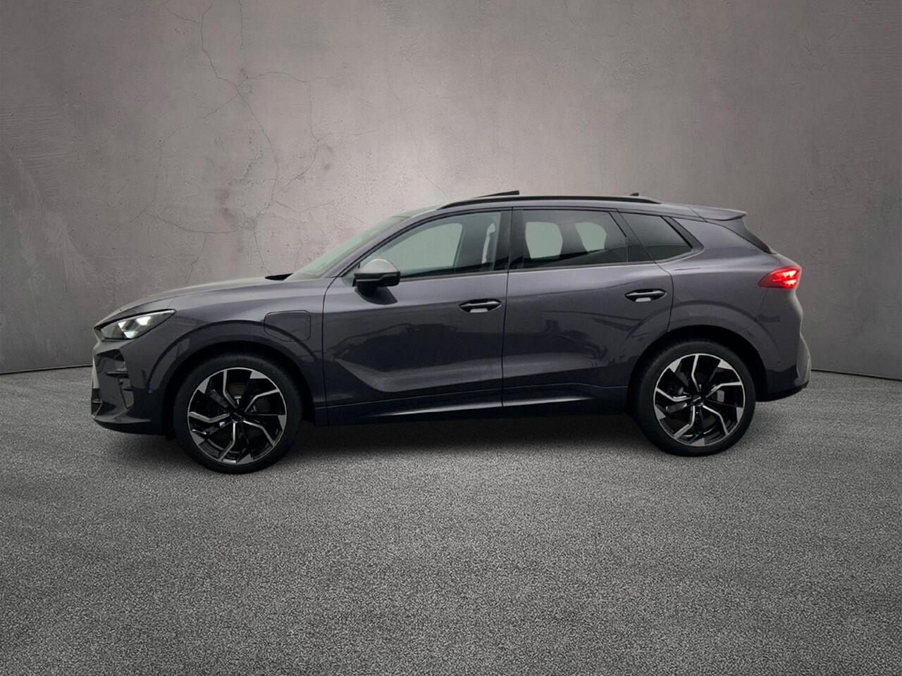 Cupra Terramar VZ Performance 1.5 TSI e-Hybrid 272pk DSG Automaat Panoramadak, Trekhaak, Lederen bekleding, 360 camera, Adaptive cruise control, Navigatie, Sennheiser Audio, Led Matrix verlichting