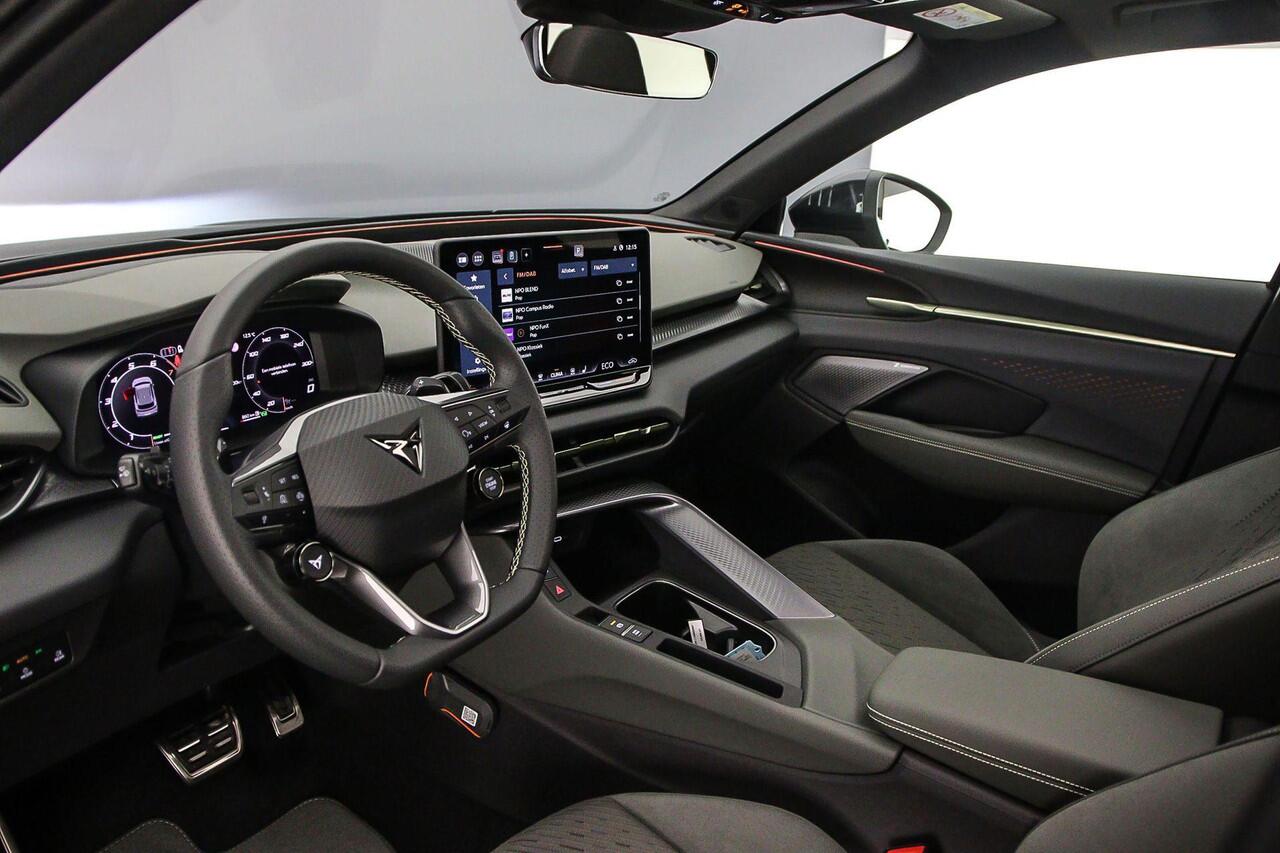 Cupra Terramar VZ Tribe Edition 1.5 TSI e-Hybrid 272pk DSG Automaat Trekhaak, Sennheiser audio, Panoramadak, LED matrix koplampen, Adaptive cruise control, Elektrische achterklep