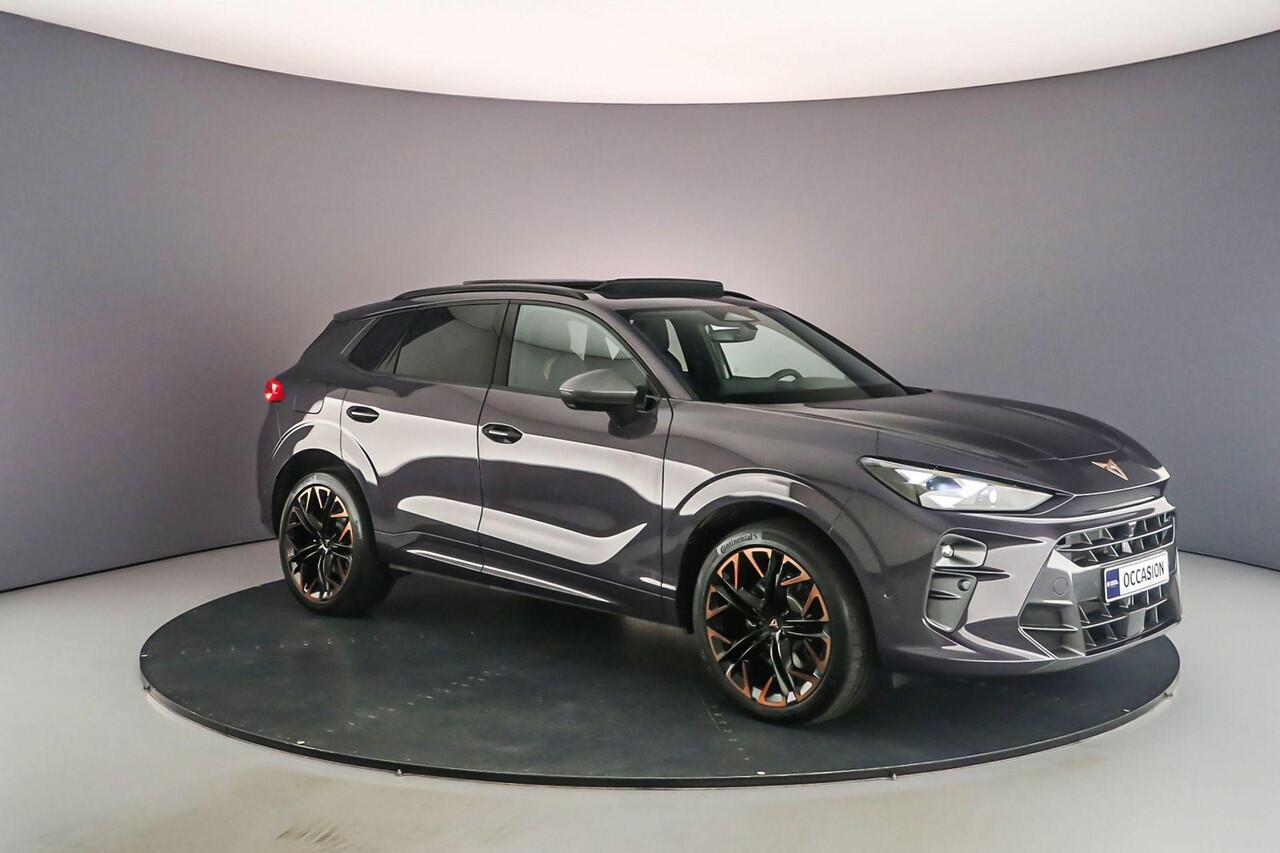 Cupra Terramar VZ Performance 1.5 TSI e-Hybrid 272pk DSG Automaat Panoramadak, Lederen bekleding, 360 camera, Adaptive cruise control, Navigatie, Sennheiser Audio, Led Matrix verlichting