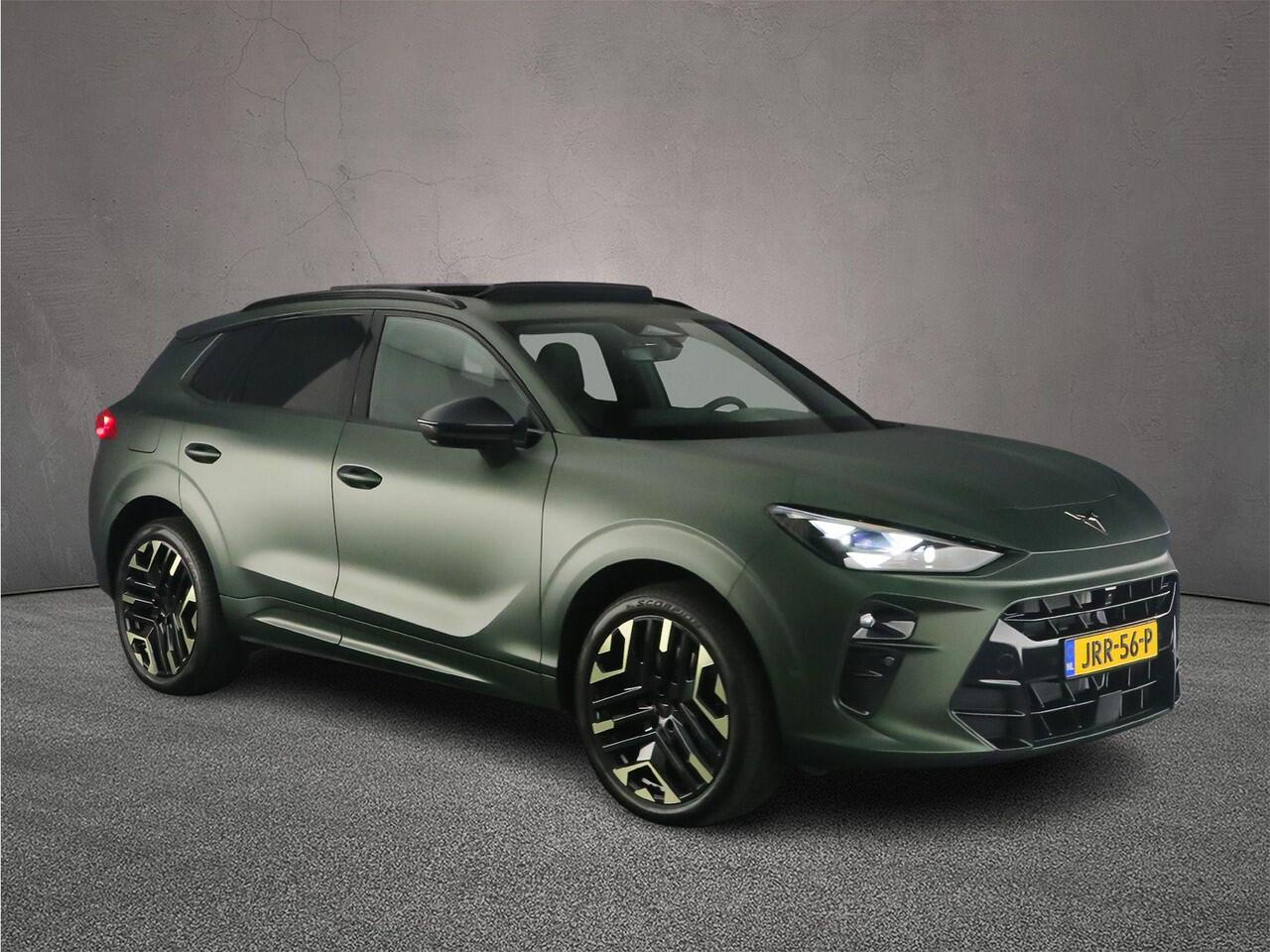 Cupra Terramar VZ Tribe Edition 1.5 TSI e-Hybrid 272pk DSG Automaat Trekhaak, Sennheiser audio, Panoramadak, LED matrix koplampen, Adaptive cruise control, Elektrische achterklep