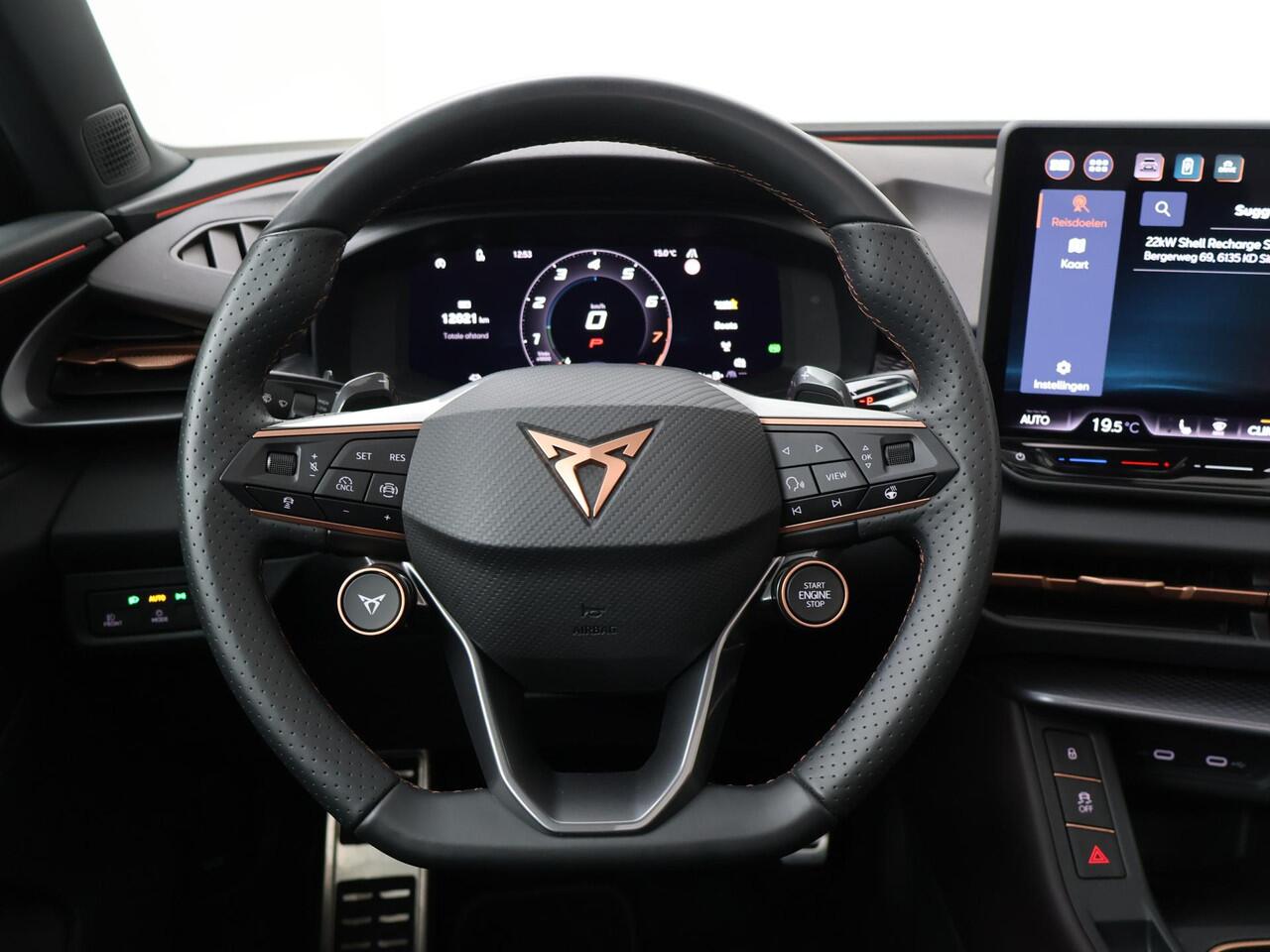 Cupra Terramar 1.5 TSI e-Hybrid VZ Performance | 272 PK | SoH 100% | Lederen interieur | Trekhaak wegklapbaar | Panoramadak | Matrix LED koplampen | 360 Graden camera |