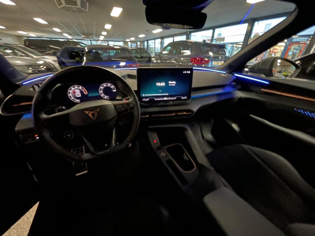 Cupra Terramar 1.5 eTSI 150pk DSG Business | 360 Camera | Elk Stoelen