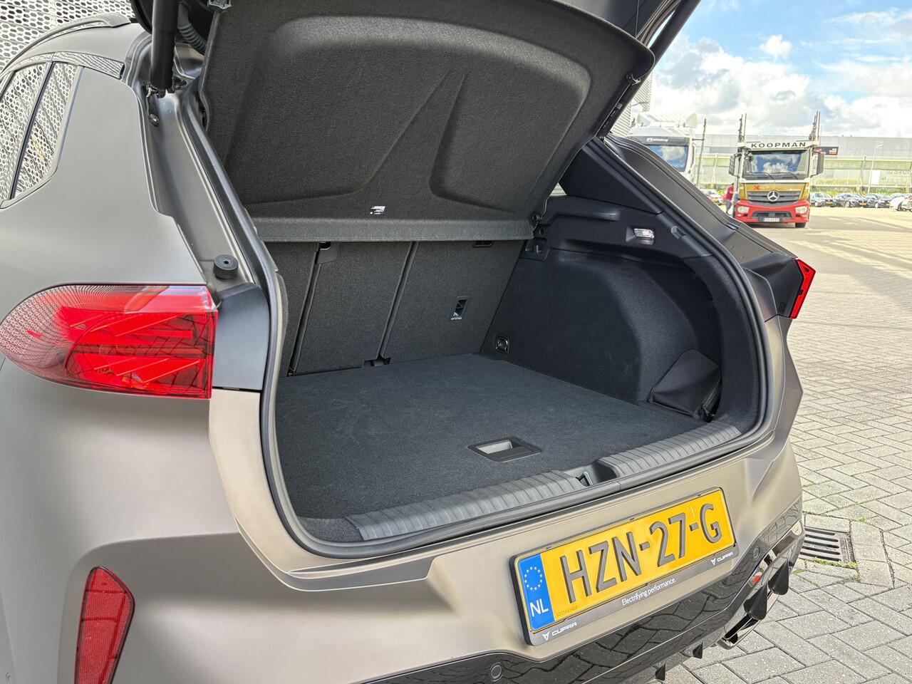 Cupra Terramar 1.5 TSI e-Hybrid VZ Performance Keramische Coating / 20' All-Seasonbanden / 'Black-Pack'